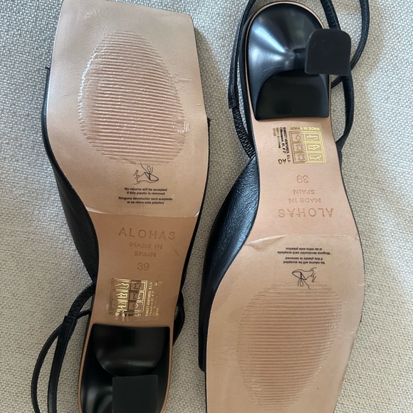 ALOHAS 8.5 Black Leather Sandal Kitten Heels w Ankle Strap. BRAND NEW! - Picture 6 of 10